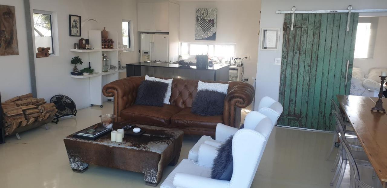 4 ออน ไฮเวิร์ท Apartment เคปทาวน์ ภายนอก รูปภาพ