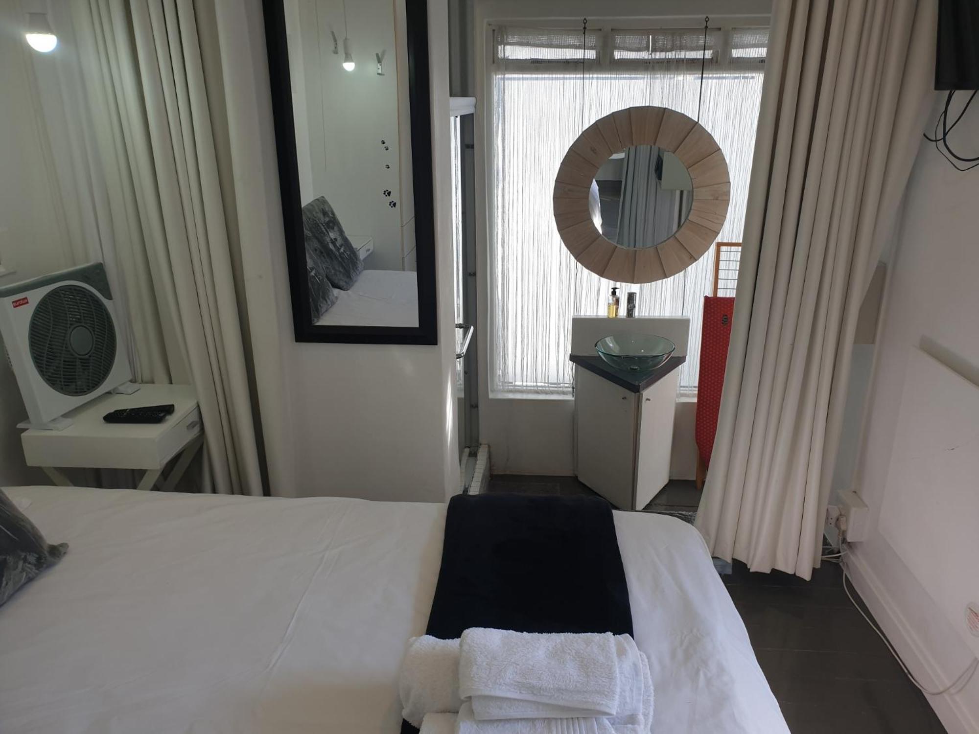 4 ออน ไฮเวิร์ท Apartment เคปทาวน์ ภายนอก รูปภาพ
