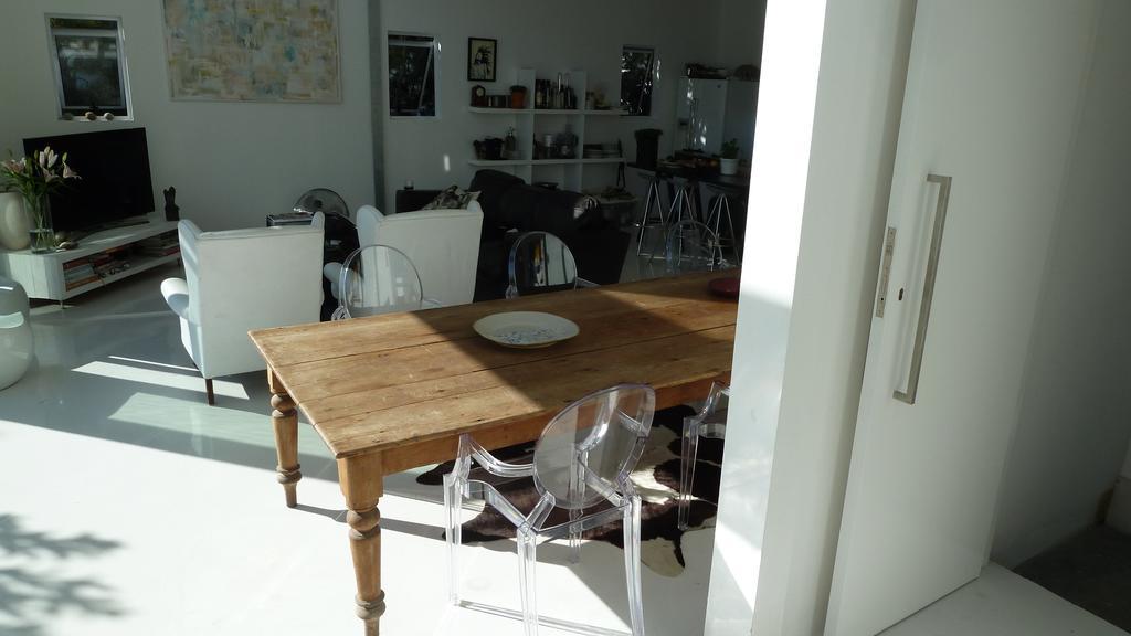 4 ออน ไฮเวิร์ท Apartment เคปทาวน์ ห้อง รูปภาพ