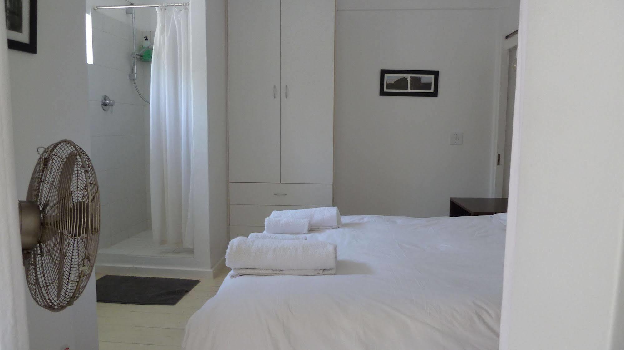 4 ออน ไฮเวิร์ท Apartment เคปทาวน์ ภายนอก รูปภาพ