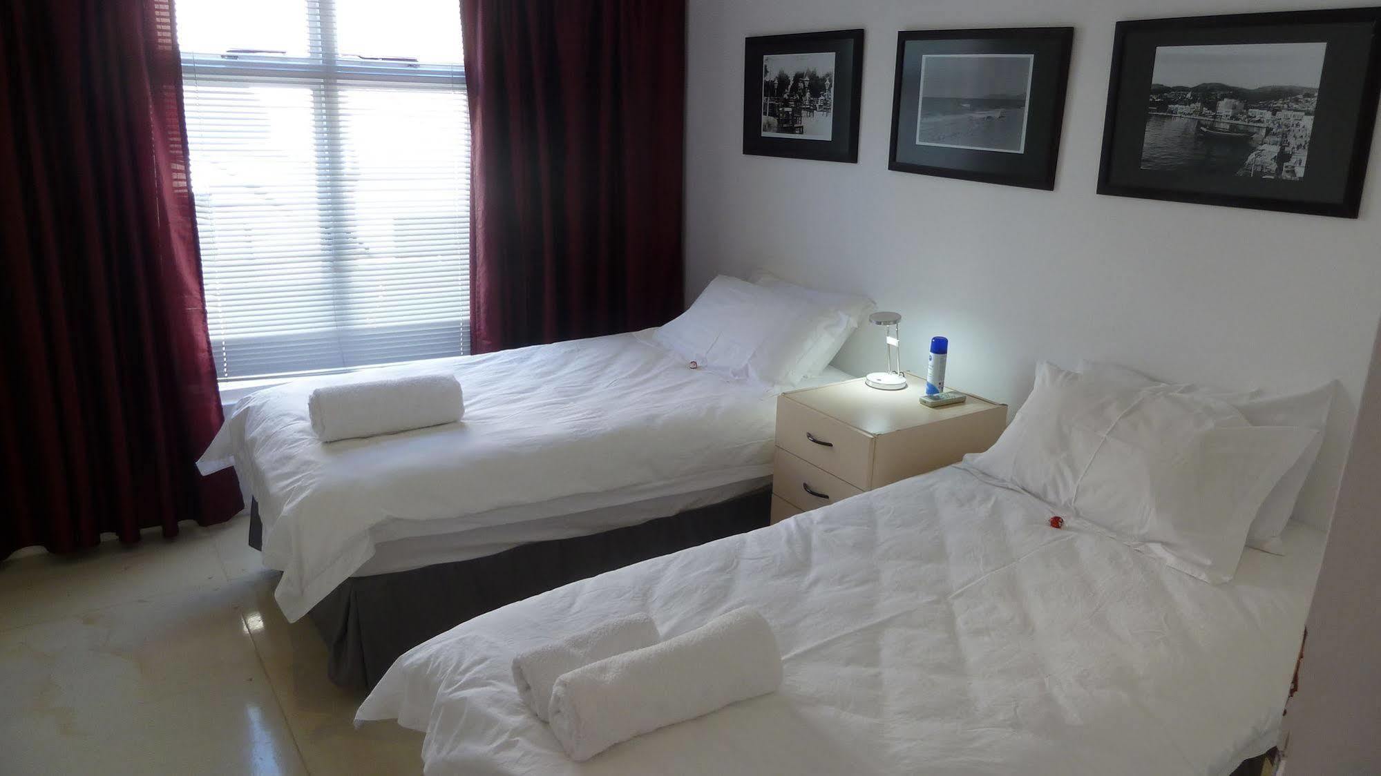 4 ออน ไฮเวิร์ท Apartment เคปทาวน์ ภายนอก รูปภาพ