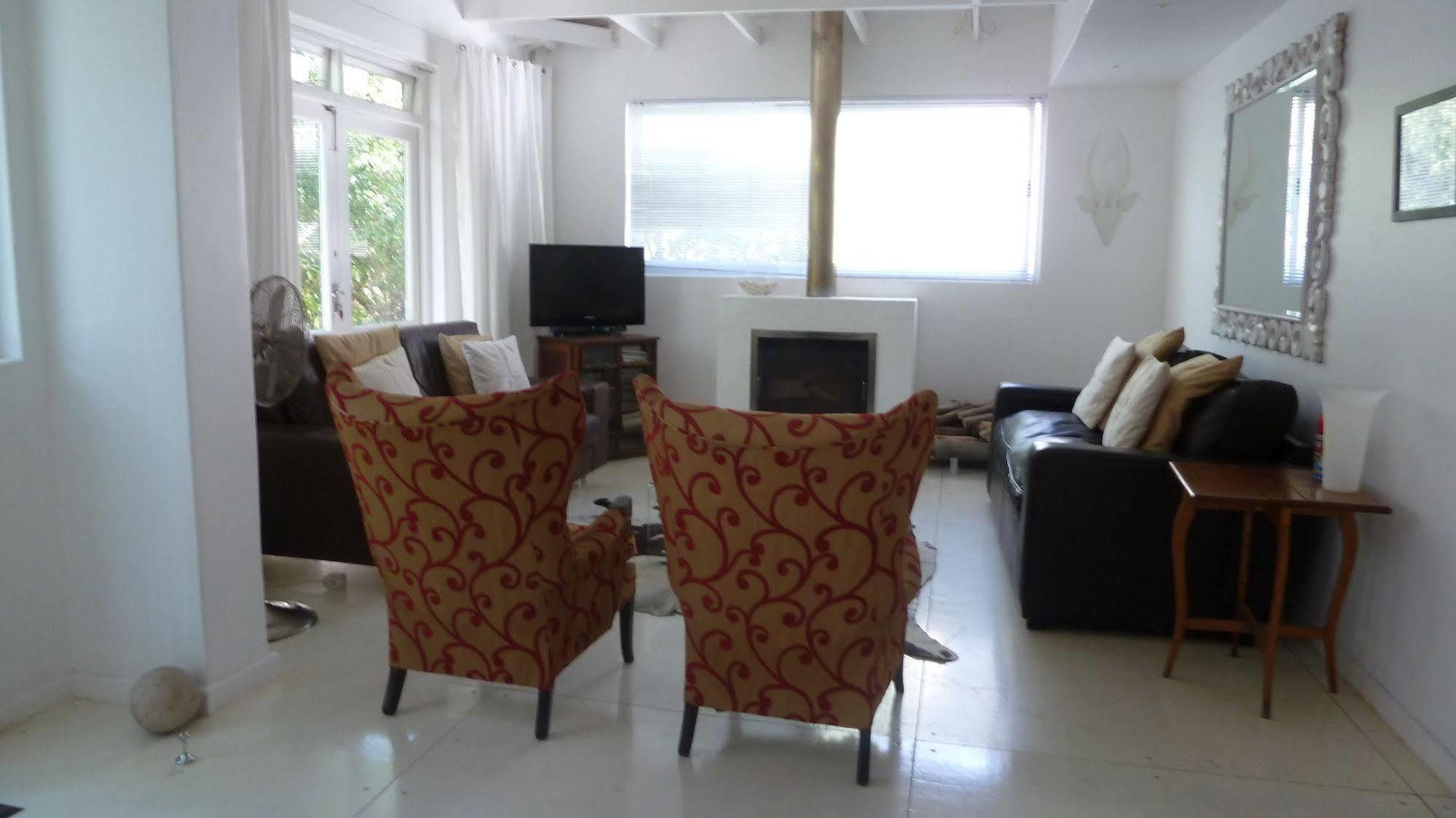 4 ออน ไฮเวิร์ท Apartment เคปทาวน์ ภายนอก รูปภาพ
