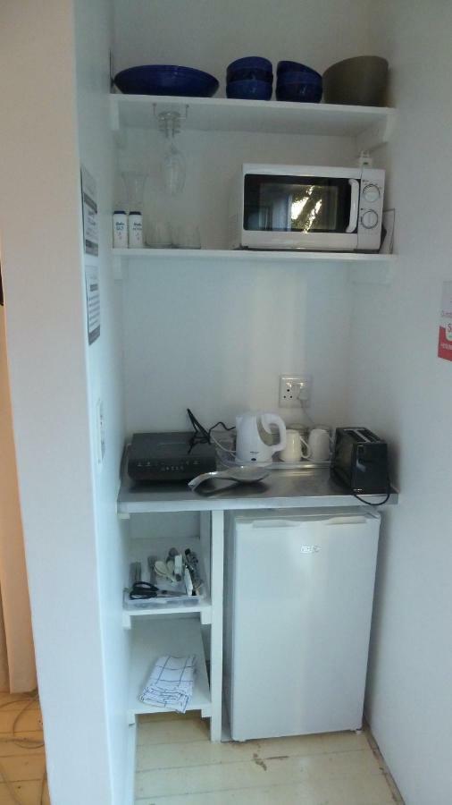 4 ออน ไฮเวิร์ท Apartment เคปทาวน์ ภายนอก รูปภาพ